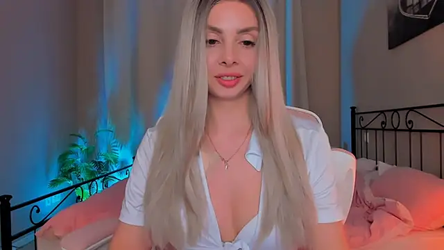 VelvetEliza online show from November 2025 09:14:01 PM