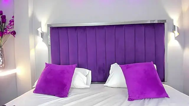 QetziaStoun online show from September 2025 05:19:02 PM