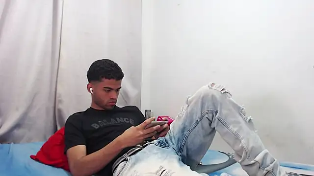 camillo beischel  online show from January 2026 08:01:01 PM