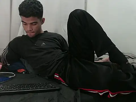 camillo beischel  online show from September 2025 06:37:02 PM