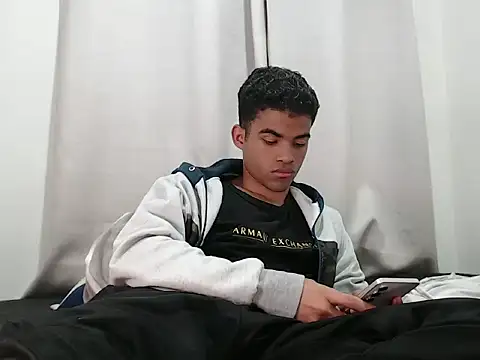 camillo beischel  online show from October 2025 07:01:02 PM