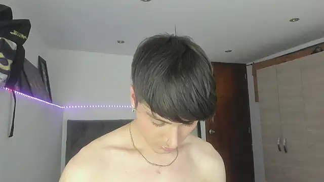 stevve 14 online show from November 2025 03:32:02 AM