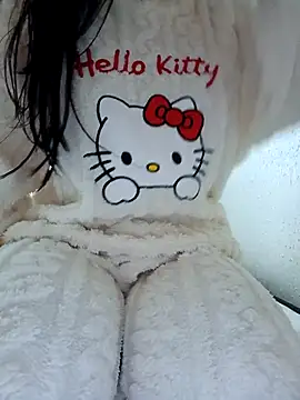 Hottiesophie online show from April 2026 01:51:01 PM