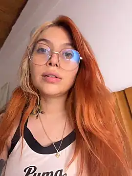 Snapshot of YunoRose_ chatting on February 2026 03:41:01 AM YunoRose online show from February 2026 03:41:01 AM