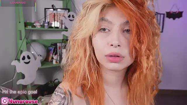 Snapshot of YunoRose_ chatting on November 2025 03:54:01 AM YunoRose online show from November 2025 03:54:01 AM