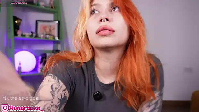 Snapshot of YunoRose_ chatting on October 2025 04:02:02 AM YunoRose online show from October 2025 04:02:02 AM