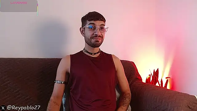 ReyPablo1 online show from February 2026 10:21:01 PM