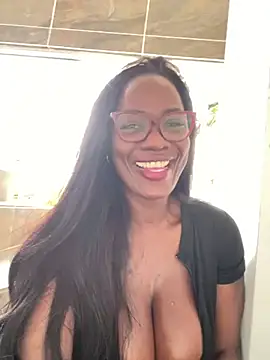 Snapshot of Bustykeyla chatting on January 2025 10:12:02 PM Bustykeyla online show from January 2025 10:12:02 PM