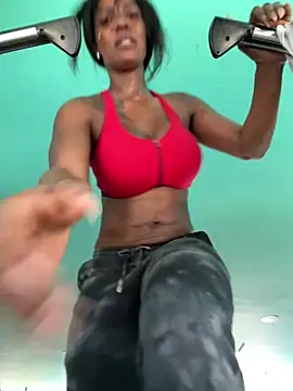 Bustykeyla online show from February 2026 04:07:02 PM