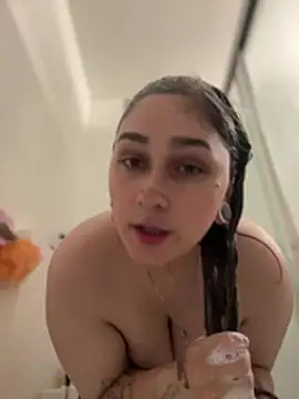 Alix Valentine online show from February 2026 05:18:01 AM