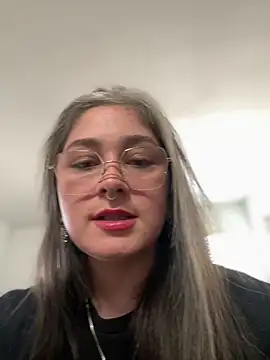 Alix Valentine online show from June 2026 05:33:01 PM
