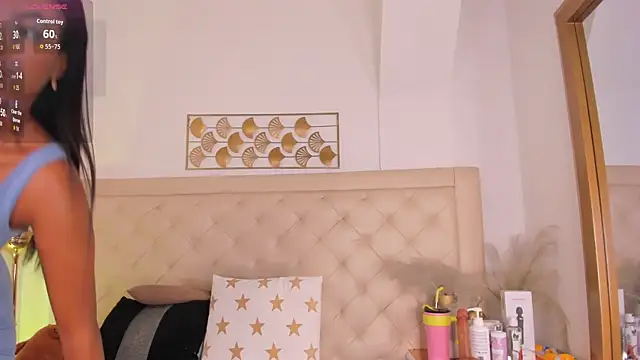 Snapshot of Violett030 chatting on November 2025 03:34:02 AM Violett030 online show from November 2025 03:34:02 AM