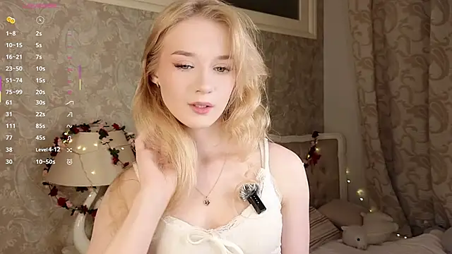 Emma Frosty online show from May 2026 09:40:02 PM