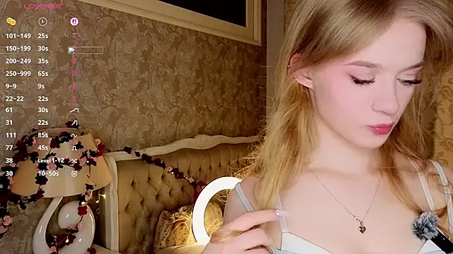 Emma Frosty online show from March 2026 09:32:02 PM