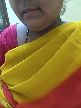 Villageanuty online show from October 2025 01:01:02 PM