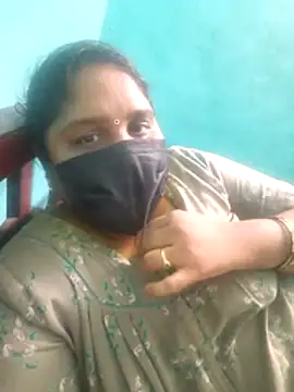 Villageanuty online show from April 2026 04:02:02 PM