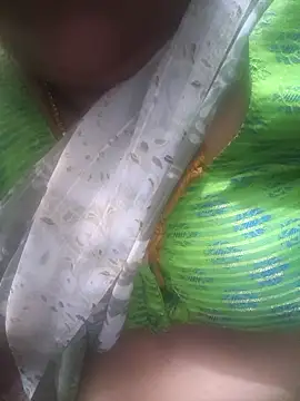 Villageanuty online show from February 2026 10:13:02 AM