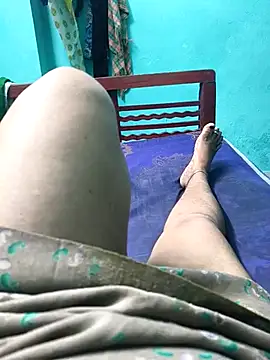 Villageanuty online show from February 2026 02:12:01 AM