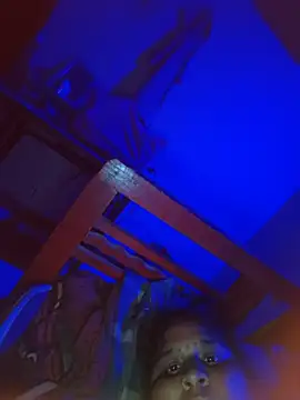 Villageanuty online show from October 2025 05:02:02 PM