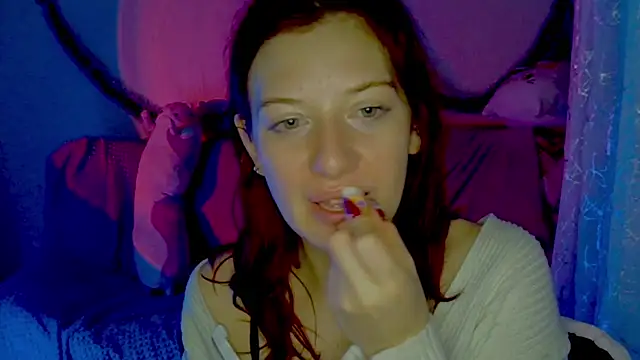 Lily Ember online show from January 2026 09:22:01 PM