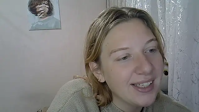 Lily Ember online show from October 2025 08:35:01 PM