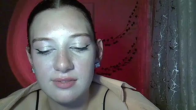 Lily Ember online show from October 2025 10:22:01 PM