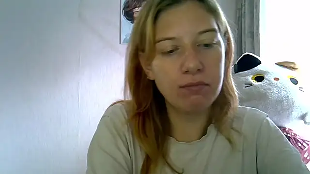 Lily Ember online show from September 2025 10:10:01 AM