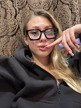 Snapshot of ChristyMarshall chatting on October 2025 09:58:02 PM ChristyMarshall online show from October 2025 09:58:02 PM