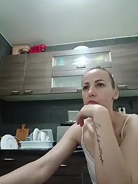 Aly-john1985 online show from October 2025 05:41:02 AM