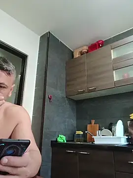 Aly-john1985 online show from October 2025 12:40:01 PM