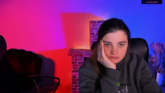 inga gree online show from February 2026 08:25:01 PM