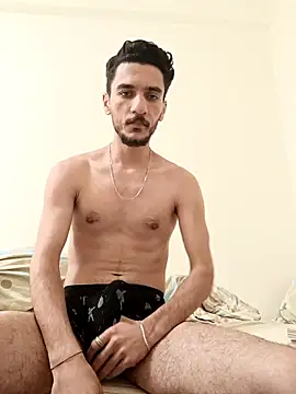 yolgezer073 online show from May 2026 09:43:02 PM