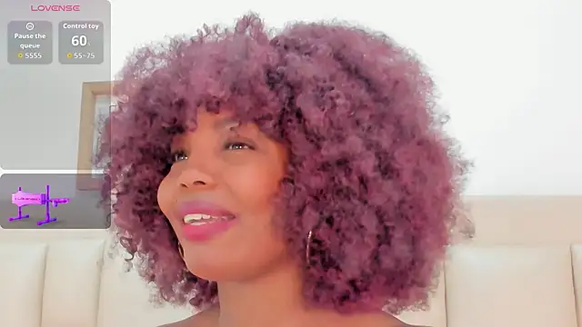 Snapshot of dakhota___ chatting on October 2025 11:09:01 AM dakhota online show from October 2025 11:09:01 AM