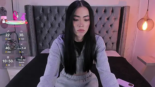 Anya Belth online show from October 2025 07:02:01 PM