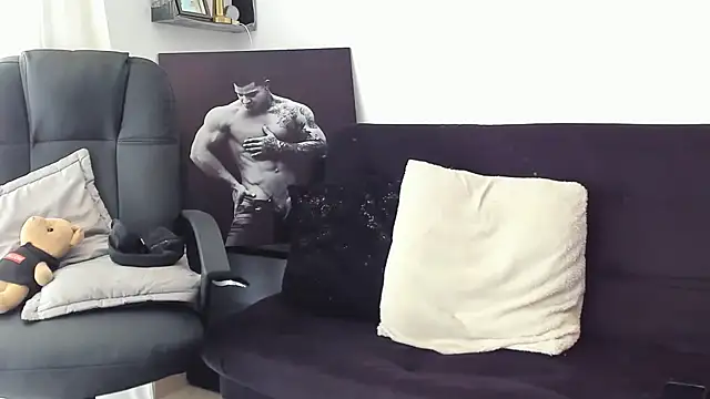 Snapshot of Marck_Mathews chatting on September 2025 04:42:01 PM Marck Mathews online show from September 2025 04:42:01 PM