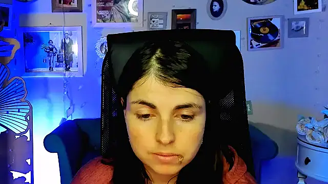 MartaEdams online show from February 2026 06:46:02 AM