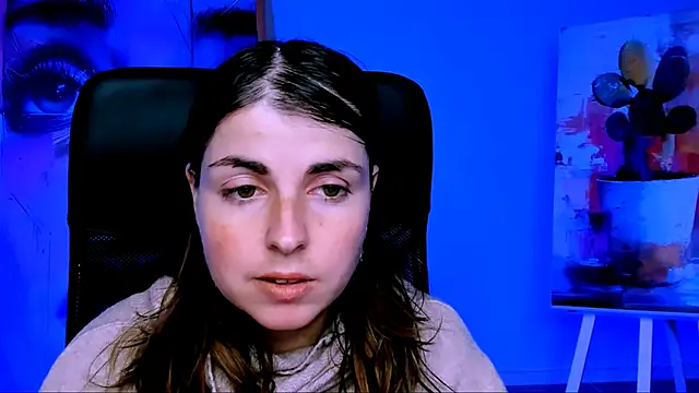 Snapshot of MartaEdams chatting on November 2025 06:17:01 AM MartaEdams online show from November 2025 06:17:01 AM