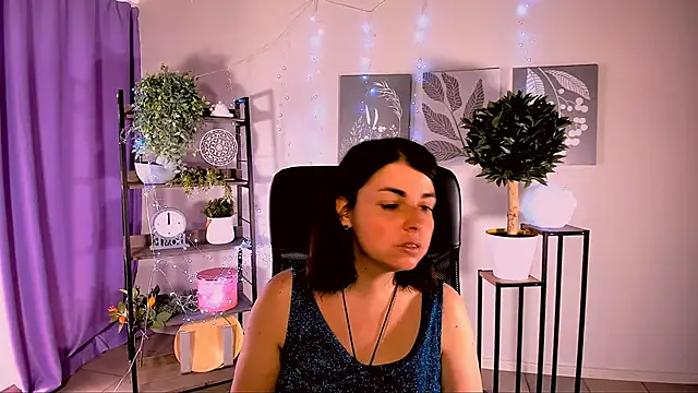 MartaEdams online show from June 2026 06:07:02 AM