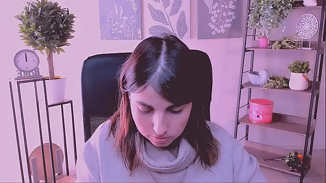 MartaEdams online show from September 2025 06:03:01 AM