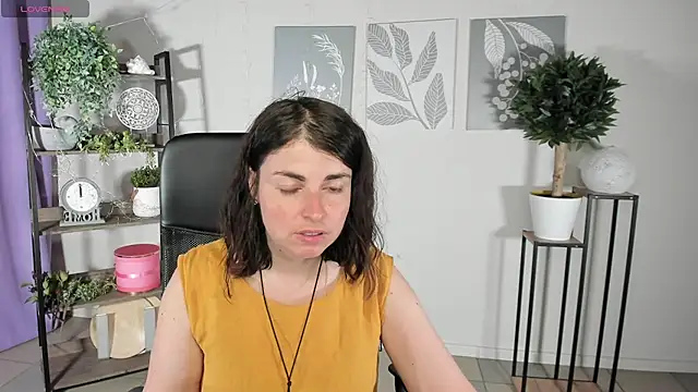 MartaEdams online show from June 2026 05:15:01 AM