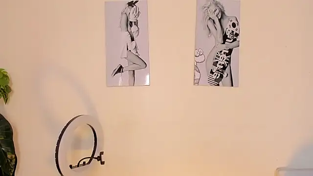 SamayRyann online show from October 2025 01:02:01 PM