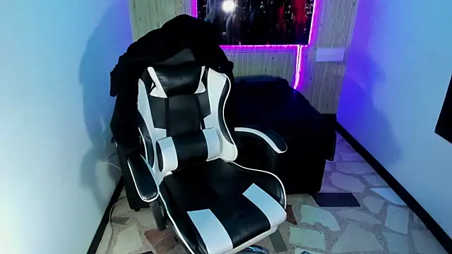 miaa scott7 online show from February 2026 10:42:02 PM