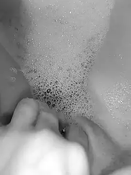 KOte7 online show from November 2025 09:42:02 PM