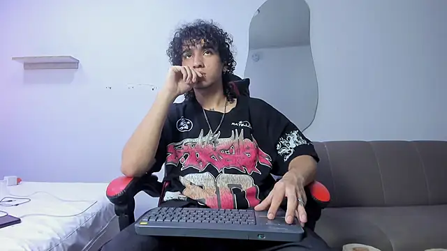 JackesTaylor online show from April 2026 04:47:01 AM