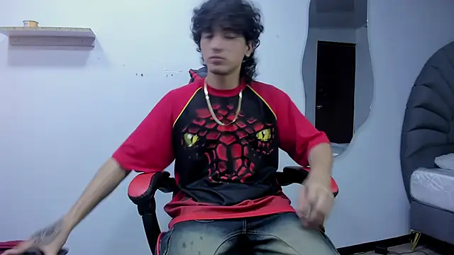 JackesTaylor online show from October 2025 04:27:01 AM