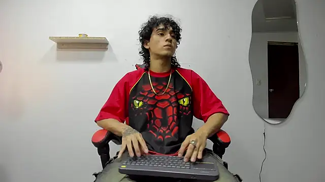 JackesTaylor online show from October 2025 04:35:01 AM