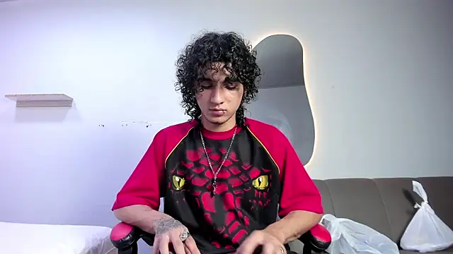 JackesTaylor online show from April 2026 05:03:01 AM