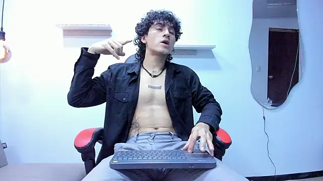 JackesTaylor online show from September 2025 04:45:01 AM