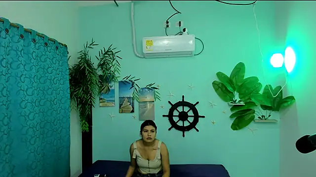 eladyrous98 online show from November 2025 12:42:01 PM