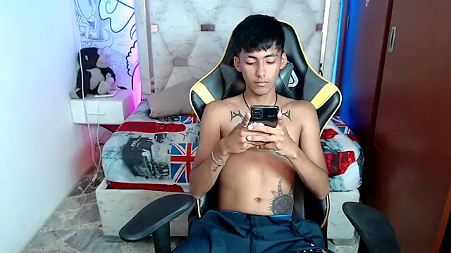 Snapshot of yiisu_ chatting on October 2025 06:19:02 PM yiisu  online show from October 2025 06:19:02 PM